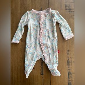 Magnetic Me modal preemie footie